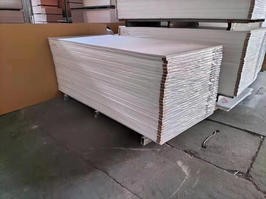 kupować Twarda Wysoka Gęstość 1220*2440 mm Biały Pvc Foam Sheet Forex Celuka Do Reklamy Meble online manufacture