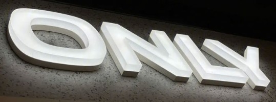 kupować Plastikowe logo odlewane Świetlny znak Arkusz akrylowy znak Mini Letter For Shop online manufacture