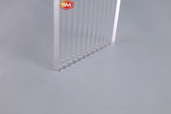 kupować Dostosowywalny wygrawerowany arkusz akrylowy 1 mm 1,5 mm 2 mm 2,5 mm z przejrzystą teksturą online manufacture