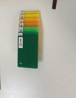 kupować 22 mm grubości jednorodny odcień łatwo przetwarzane odlewane arkusze akrylowe do wyświetlaczy wystawienniczych online manufacture