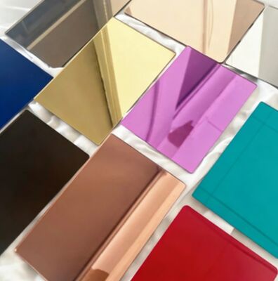 Płyta akrylowa lustrzana 3mm do lustra treningowego w studiu tańca